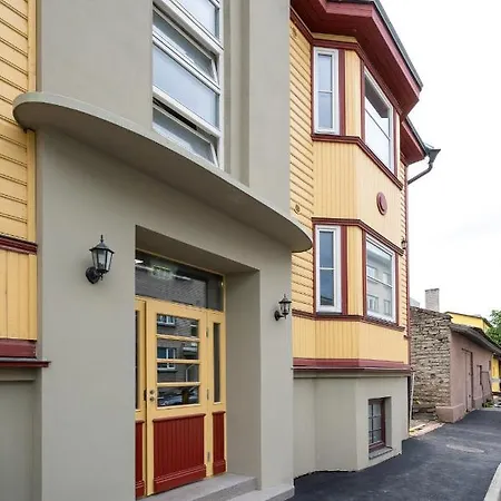 شقة Brand New, Cozy And Quiet 1 Bedroom Apartment, Free Parking