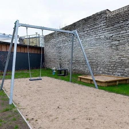 شقة Brand New, Cozy And Quiet 1 Bedroom Apartment, Free Parking تالين