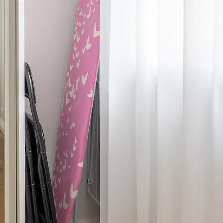 Brand New, Cozy And Quiet 1 Bedroom Apartment, Free Parking شقة تالين