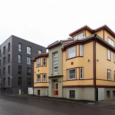 شقة Brand New, Cozy And Quiet 1 Bedroom Apartment, Free Parking